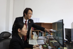 辽宁检察机关披露快递从业人员勾结社会人员批量寄递诈骗引流卡片、帮助电信网络诈骗犯罪案：四人违规寄递卡片8万余件，多地群众受骗