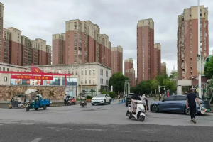 假拆迁办主任卖“假房” ，暴露多少安置房监管漏洞